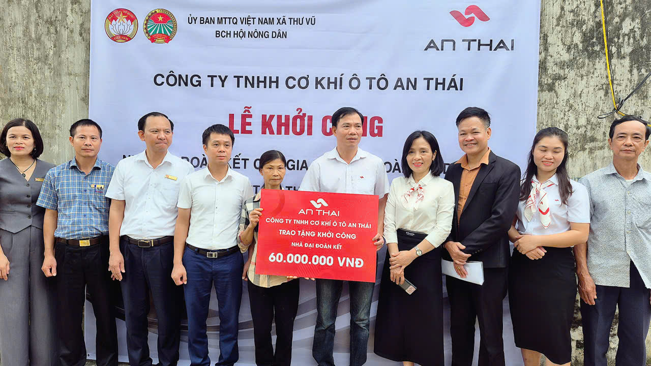 Lễ khởi công nhà đại đoàn kết cho gia đình hội viên nông dân thôn Cổ Việt