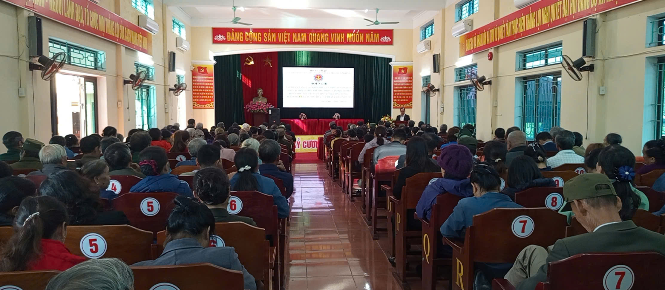 HỘI NGHỊ TẬP HUẤN NÂNG CAO KIẾN THỨC VỀ TRỢ GIÚP PHÁP LÝ CHO CÁC ĐỐI TƯỢNG TRÊN ĐỊA BÀN XÃ THƯ VŨ