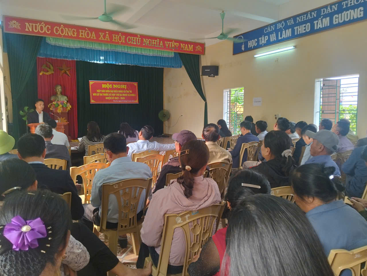 HỘI ĐỒNG NHÂN DÂN XÃ THƯ VŨ TỔ CHỨC HỘI NGHỊ TIẾP XÚC CỬ TRI TRƯỚC KỲ HỌP THỨ 3, KHÓA I, NHIỆM KỲ 2021-2026