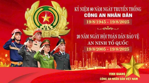 Công an xã Thư Vũ thăm hỏi, tặng quà gia đình Liệt sĩ Công an nhân dân Tống Sỹ Sảo