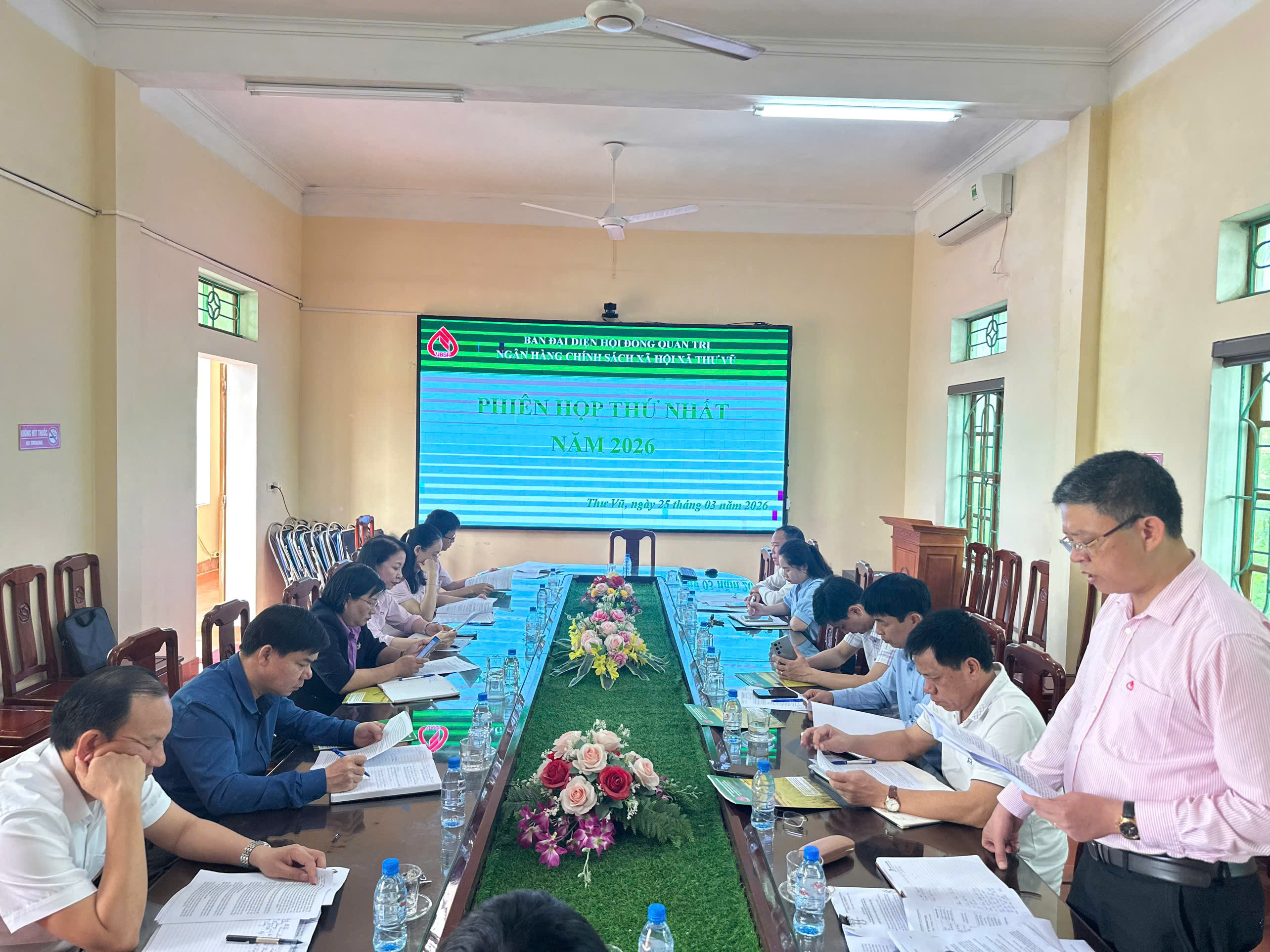 Xã Thư Vũ tổ chức Hội nghị công bố Quyết định thành lập và triển khai nhiệm vụ Ban đại diện HĐQT NHCSXH xã