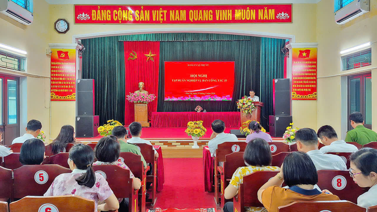 ​XÃ THƯ VŨ (HƯNG YÊN): TẬP HUẤN NÂNG CAO NĂNG LỰC BẢO VỆ NỀN TẢNG TƯ TƯỞNG CỦA ĐẢNG VÀ BẢO MẬT NHÀ NƯỚC