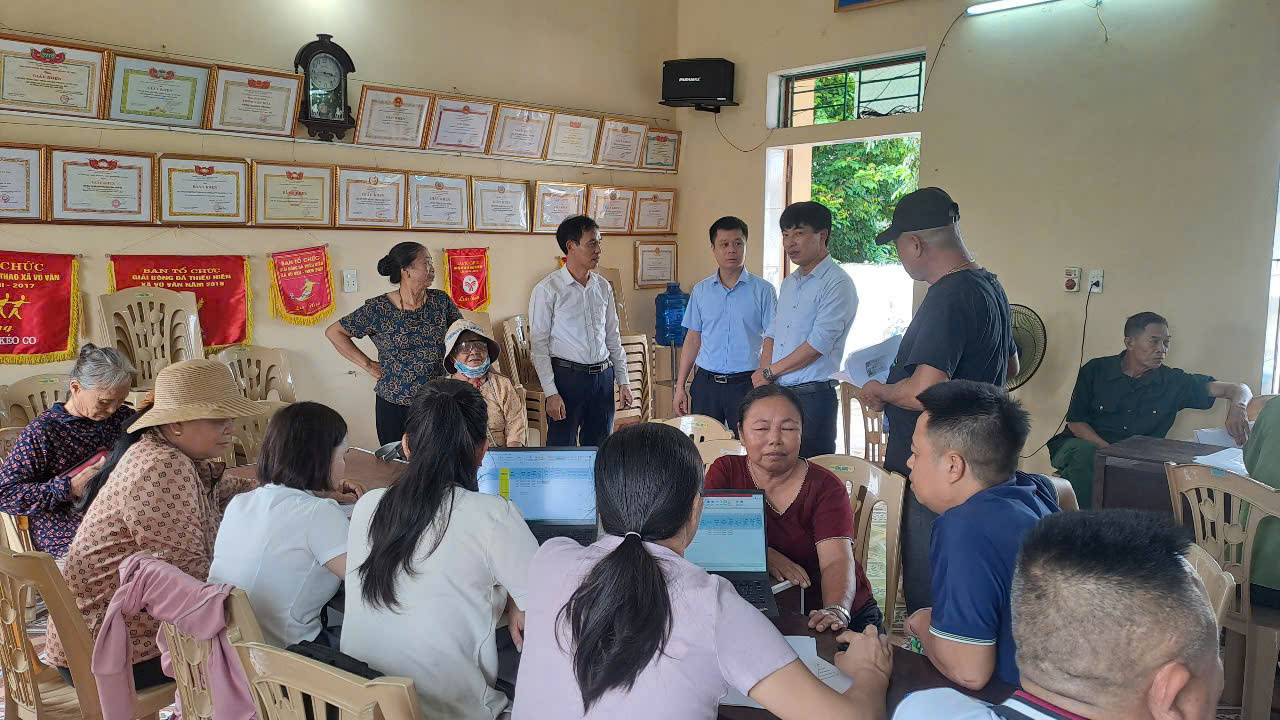 Ủy ban nhân dân xã Thư Vũ triển khai Chiến dịch “Làm giàu, làm sạch cơ sở dữ liệu đất đai” trên địa bàn xã